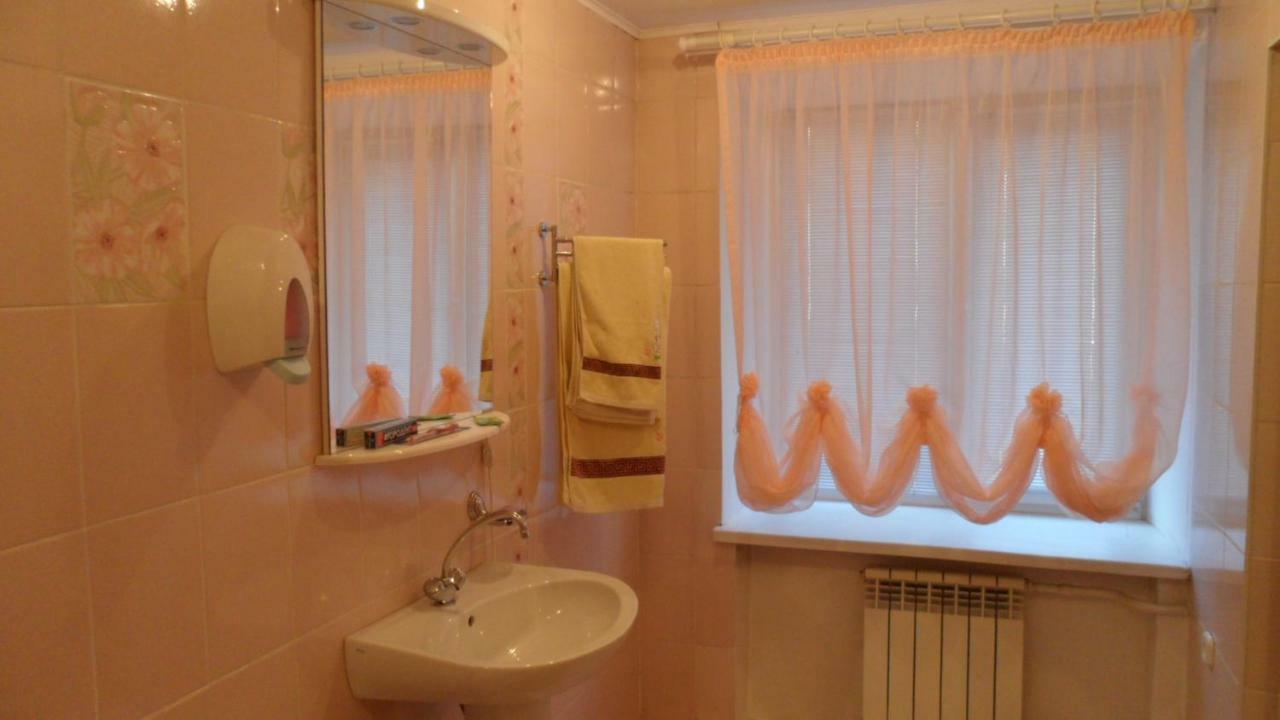 Tourist Hotel Ustʼ-Kamenogorsk Dış mekan fotoğraf